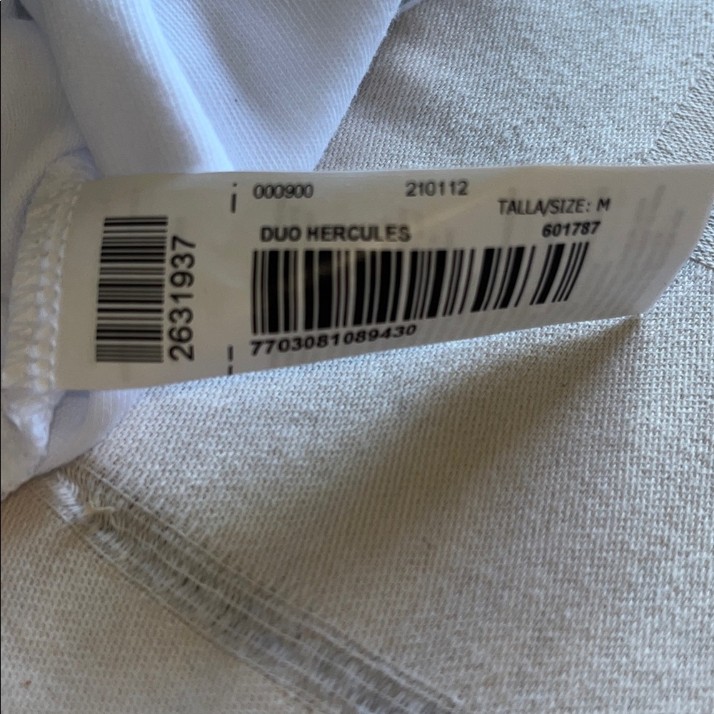 2 New Gef Unisex White Crew Neck T-Shirts Size Medium - Picture 5 of 6